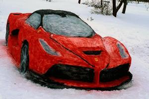 Dieser lebensgroße Ferrari ist echt cool