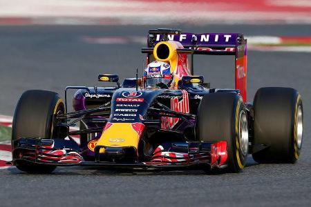 Red Bull RB11 - Filmtag - Barcelona - F1 2015 Red Bull RB11 - Filmtag - Barcelona - F1 2015