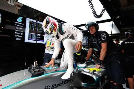 Lewis Hamilton - Mercedes - GP Italien - Monza - Freitag - 4.9.2015 Lewis Hamilton - Mercedes - GP Italien - Monza - Freitag - 4.9.2015