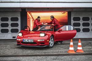 Wir bitten den 90er-Sportler nochmal zum Test