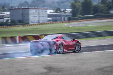 Ferrari F8 Tributo Fahrbericht