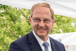 Diess holt auch für Software einen BMW-Mann