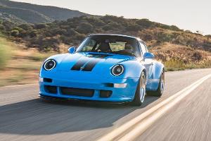 Gunther Werks' 993 400R "Mexico Commission"