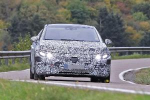 6 Modelle starten – EQE SUV bestätigt