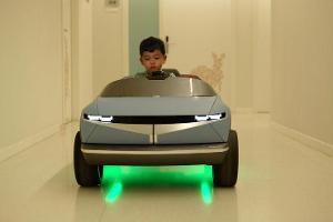 Hyundai schenkt Kinderkrankenhaus das Mini-EV