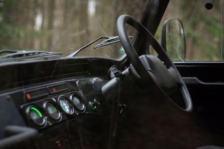 MWM Spartan Elektroauto UAZ