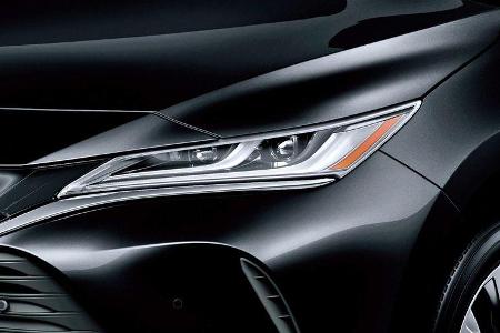 Toyota Harrier 2021