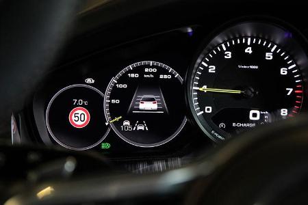Porsche Cayenne, Interieur