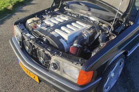 12/2020, Mercedes 190 mit V12-Motor