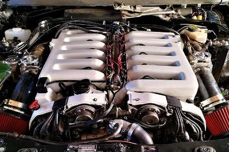 04/2020, Mercedes 190 mit V12-Motor