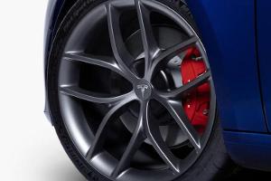Software-Update und Performance Parts
