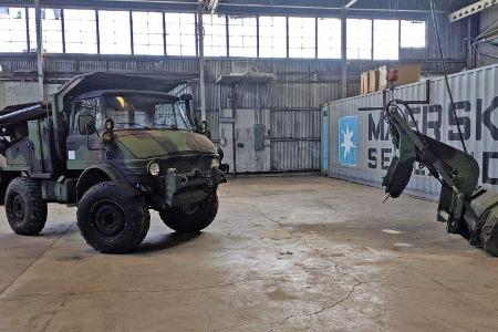 Freightliner Mercedes Unimog U419