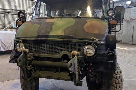 Freightliner Mercedes Unimog U419