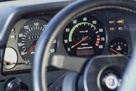 Alpina B6 2.8 (E21) Fahrbericht, Interieur
