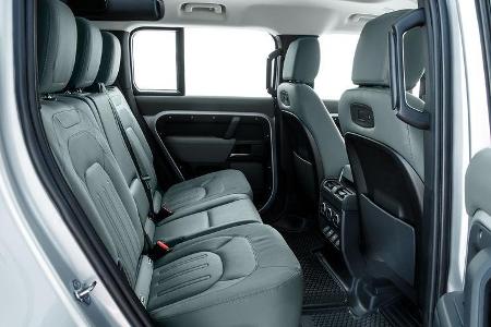 Land Rover Defender 110, Interieur