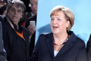 Angela Merkel Schland Kette