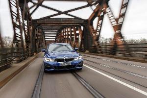 BMW 330i im Test