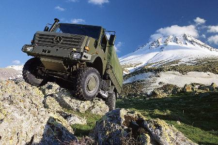 Mercedes Unimog U 5000 und Zetros 4x4 / 6x6