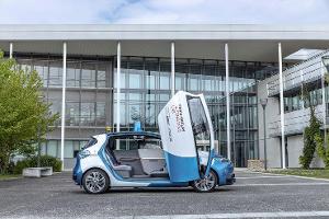 Paris-Saclay Autonomous Lab