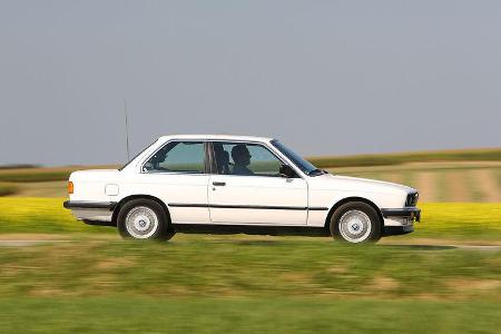 BMW-325e-Seite
