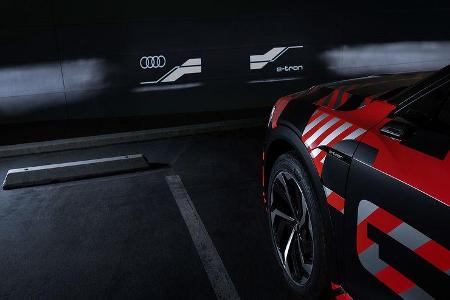 Digital Matrix Light Audi e-tron Sportback Mitfahrt