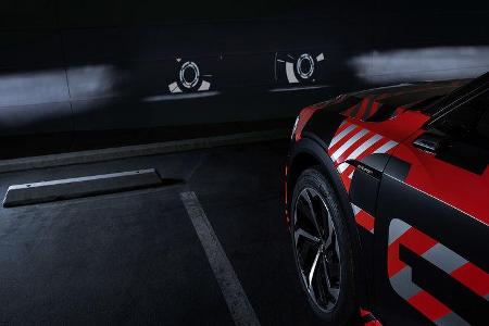 Digital Matrix Light Audi e-tron Sportback Mitfahrt
