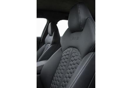 Audi RS6 Avant, Fahrersitz
