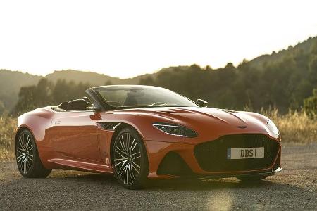 Aston Martin DBS Superleggera Volante
