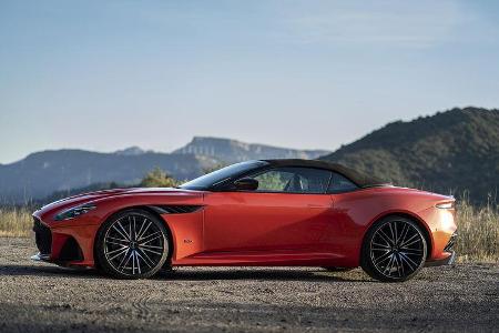 Aston Martin DBS Superleggera Volante