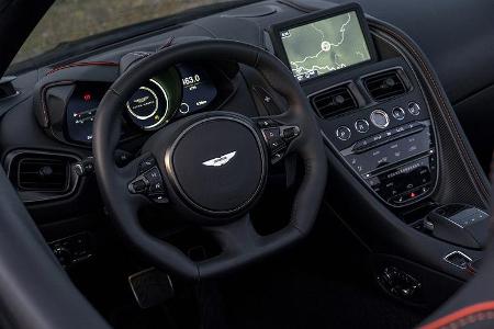 Aston Martin DBS Superleggera Volante