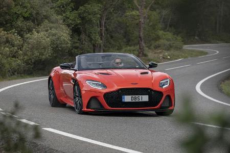 Aston Martin DBS Superleggera Volante