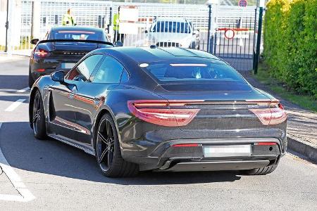 Porsche Taycan Erlkönig