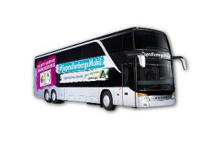 Erster Jugendherbergs-Bus
