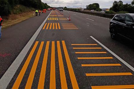 Markierungsfolien Autobahn Markierungsfolien Autobahn