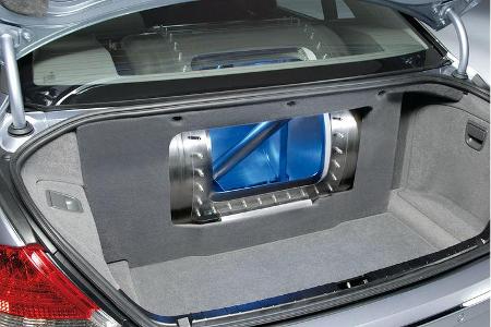 Mit bis zu 700 bar wird Wasserstoff in zylindrischen Drucktanks gespeichert.