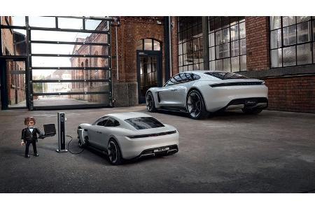 7/2019, Playmobil Porsche Mission E
