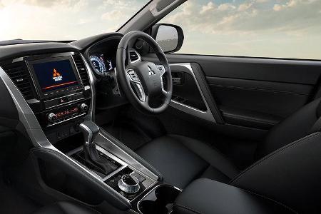 Mitsubishi Pajero Sport 2020