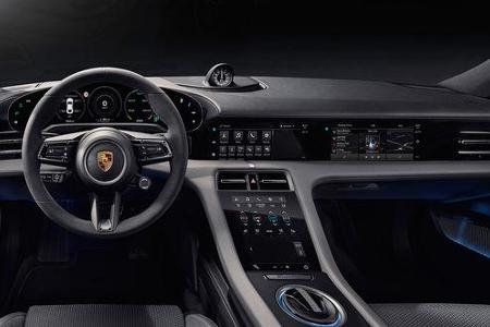 Porsche Taycan Cockpit
