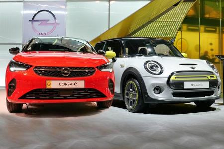 Vergleich Mini E Opel Corsa E IAA 2019 Vergleich Mini E Opel Corsa E IAA 2019