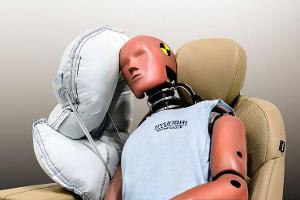 Hyundai entwickelt Mittelairbag