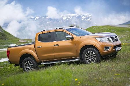 Nissan Navara D.Cab 2.3 dCi 4x4, Exterieur