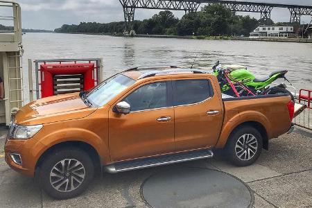 Nissan Navara D.Cab 2.3 dCi 4x4, Exterieur