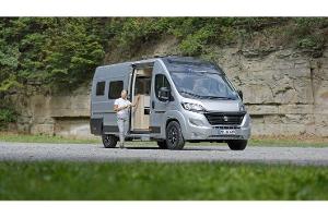 Hochwertiger Campingbus mit Einzelbetten
