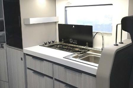 Adria Compact Plus DL (2020)