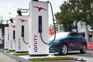 Ionity präsentiert neue Schnellladesäulen