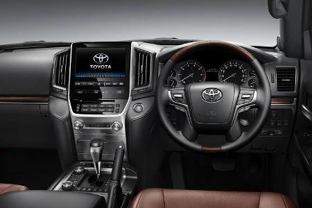 Toyota Land Cruiser 200 V8 Facelift 2016