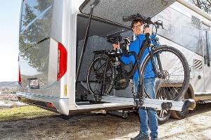 Das Fahrrad im Wohnmobil transportieren