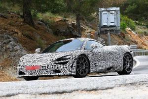 McLaren 720S Hybrid Erlkönig
