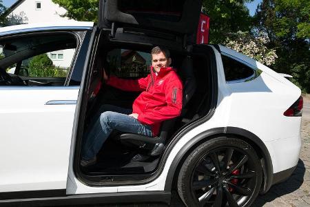 Tesla Model X 2016
