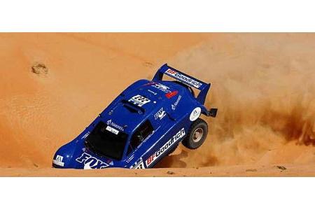 Immer muss man auch Jean-Louis Schlesser mit seinem Ford-Buggy auf der Rechnung haben.